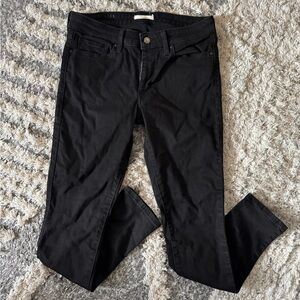 Levi’s 711 Skinny